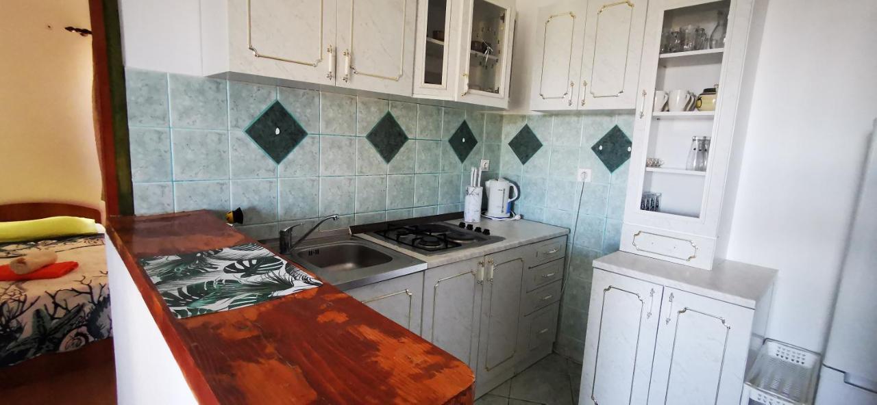 Apartmani Marija Kolan Exterior foto